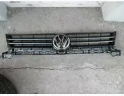 Решотка радиатора Фольксваген Т5 2011+, Решотка радиатора Volkswagen T5 2011+